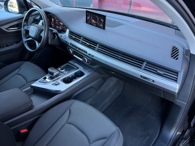 AUDI Q7 usata, con Autoradio