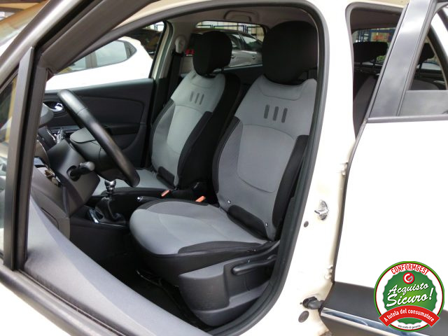 RENAULT Captur usata, con Controllo automatico clima