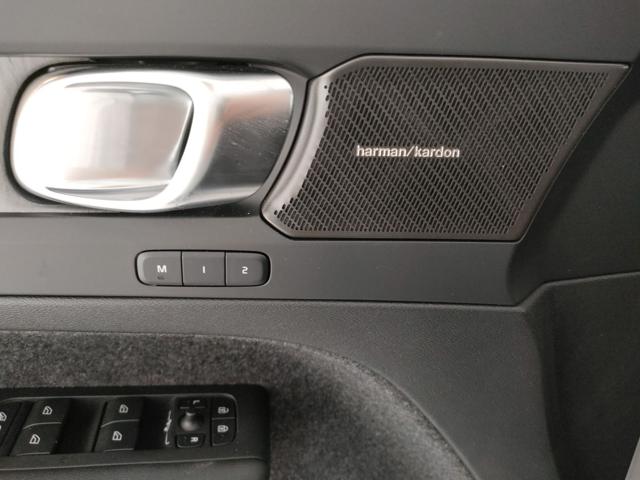 VOLVO XC40 usata, con Controllo automatico clima