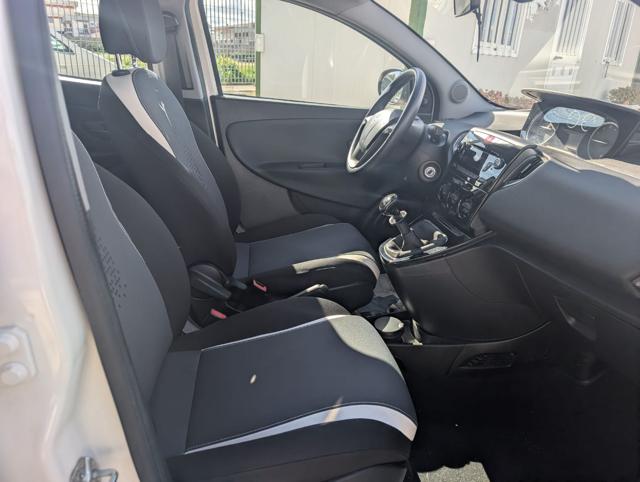 LANCIA Ypsilon usata, con Chiusura centralizzata