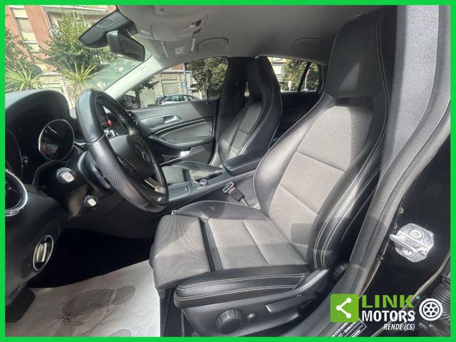 MERCEDES-BENZ CLA 200 usata, con Autoradio digitale