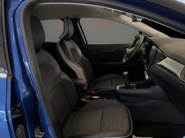 RENAULT Captur usata 18