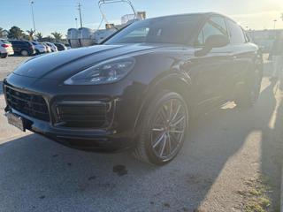 PORSCHE Cayenne usata, con Autoradio