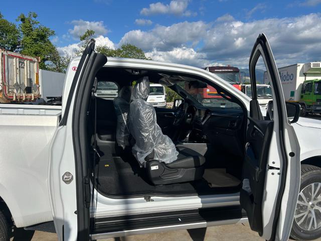 ISUZU D-Max usata, con Climatizzatore