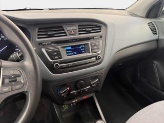HYUNDAI i20 usata, con Controllo trazione