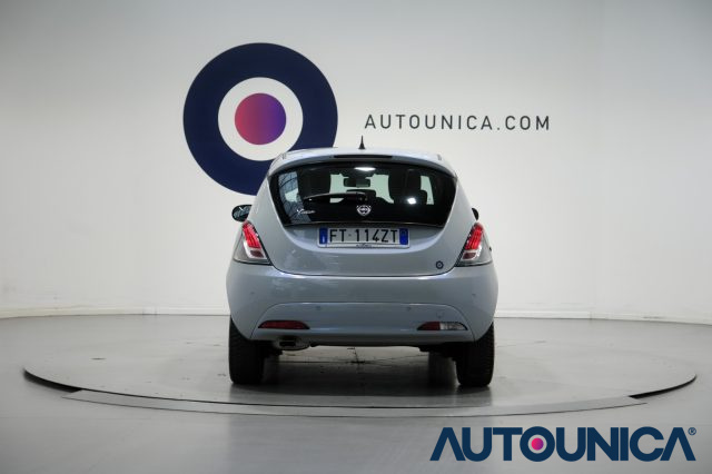 LANCIA Ypsilon usata, con Touch screen