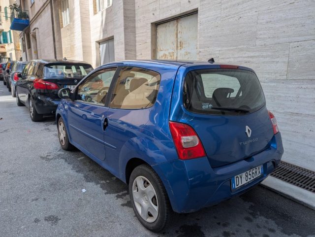 RENAULT Twingo usata, con Airbag