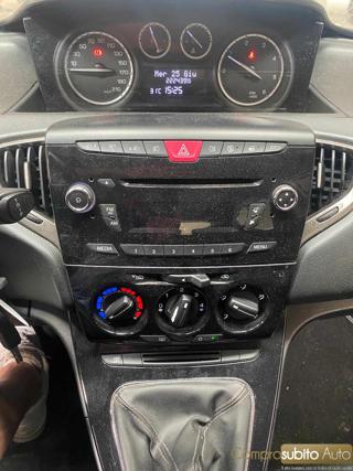 LANCIA Ypsilon usata 16