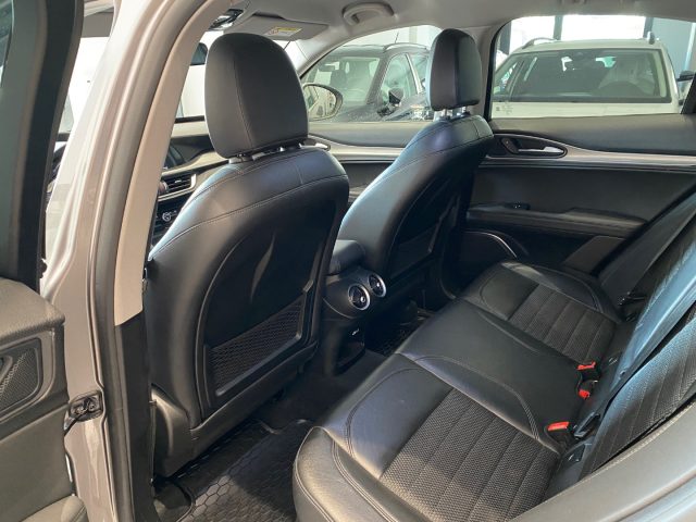 ALFA ROMEO Stelvio usata, con Interni in pelle