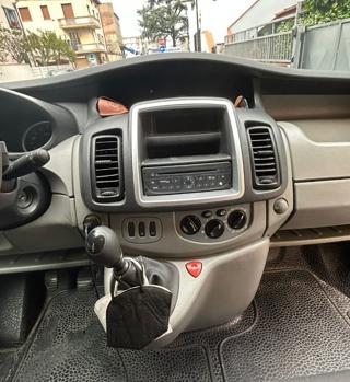 RENAULT Trafic usata 14