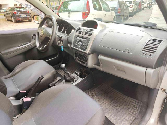 SUZUKI Ignis usata 18