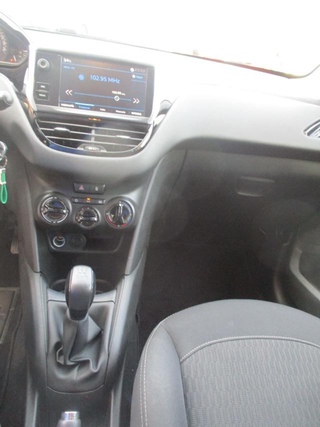 PEUGEOT 208 usata, con Bluetooth