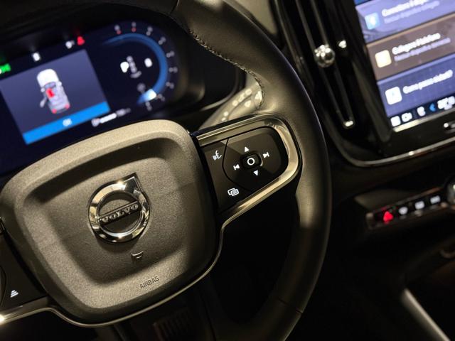 VOLVO XC40 usata, con Portellone posteriore elettrico