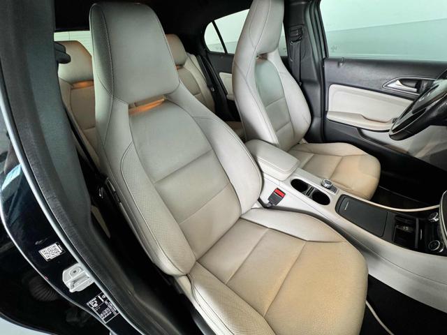 MERCEDES-BENZ GLA 220 usata, con Chiusura centralizzata