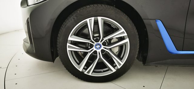 BMW i4 usata 54
