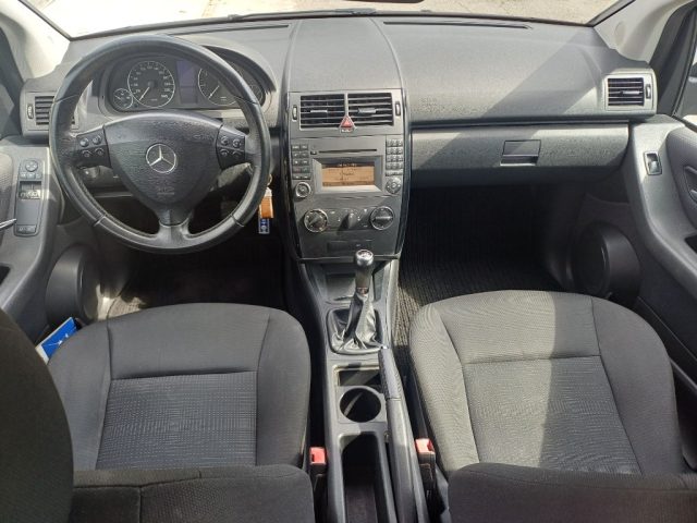 MERCEDES-BENZ A 160 usata, con Specchietti laterali elettrici