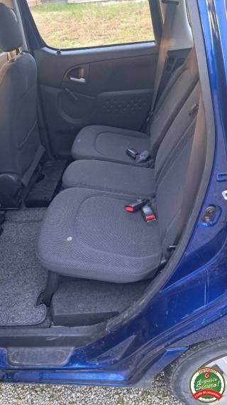 TOYOTA Yaris usata, con Airbag Passeggero