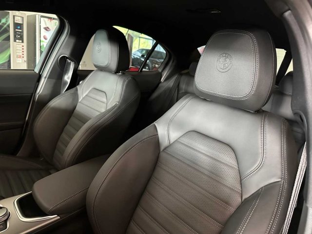 ALFA ROMEO Giulia usata, con Sedile posteriore sdoppiato
