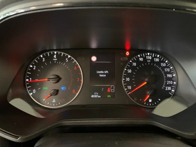 RENAULT Clio usata, con Volante multifunzione