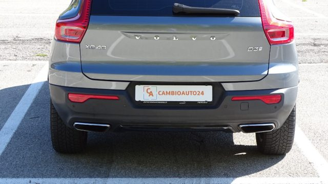 VOLVO XC40 usata, con Bluetooth