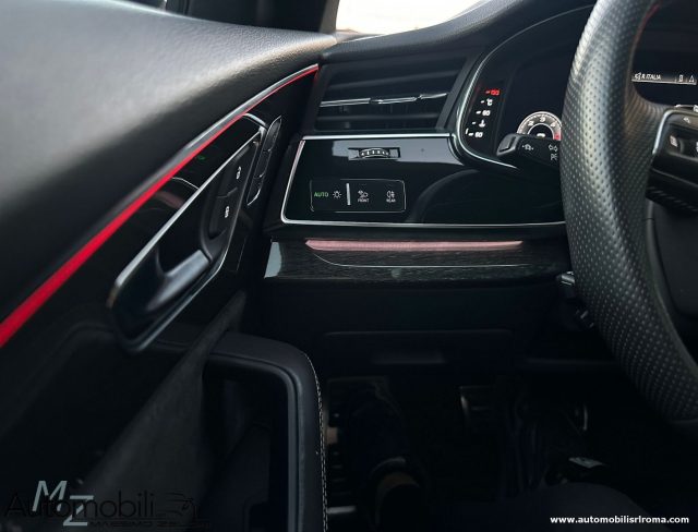 AUDI Q8 usata, con Sistema di navigazione