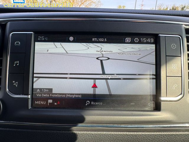 PEUGEOT Traveller usata, con Fari Xenon