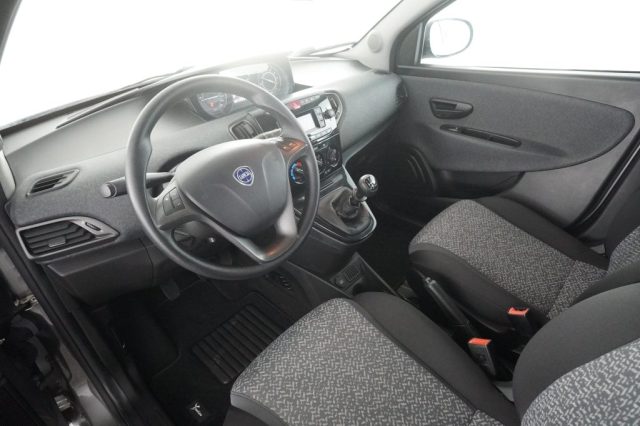 LANCIA Ypsilon usata 8