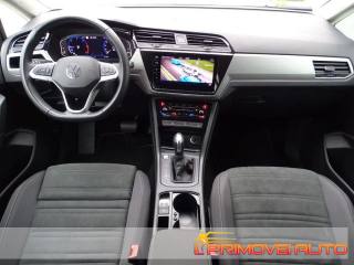 VOLKSWAGEN Touran 2.0 TDI 150 CV SCR DSG Business BlueMotion Technol