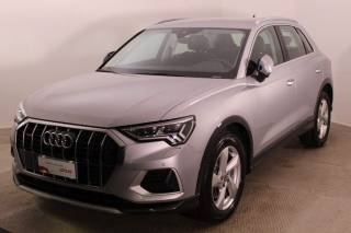 AUDI Q3 40 TFSI quattro S tronic Business Advanced