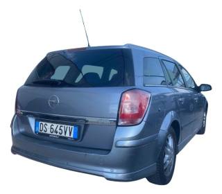 OPEL Astra usata, con Airbag Passeggero