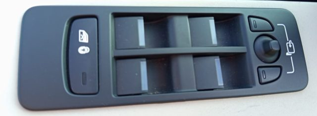 LAND ROVER Discovery Sport usata, con Interni in pelle