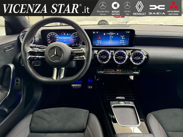 MERCEDES-BENZ CLA 220 usata, con Controllo automatico clima