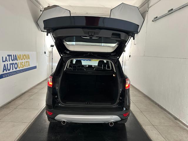 FORD Kuga usata, con Regolazione elettrica del sedile posteriore