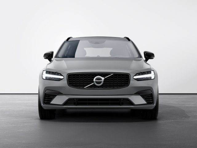 VOLVO V90 usata, con Alzacristalli elettrici