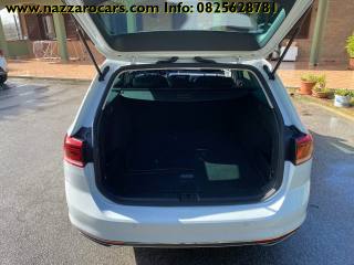 VOLKSWAGEN Passat Variant usata, con Servosterzo