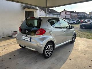 TOYOTA Aygo usata, con Autoradio