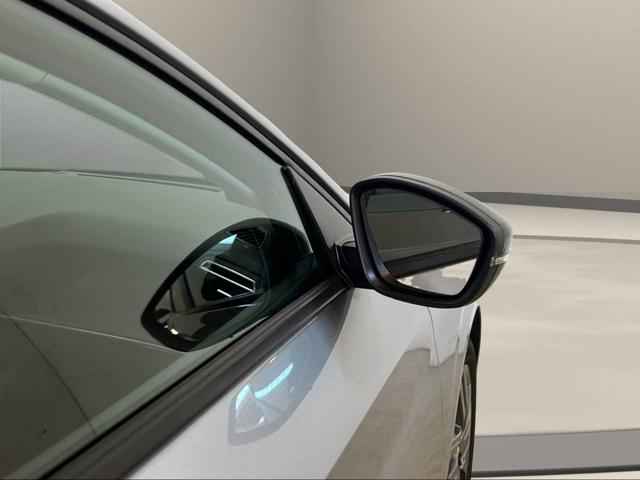 PEUGEOT 208 usata, con Specchietti laterali elettrici