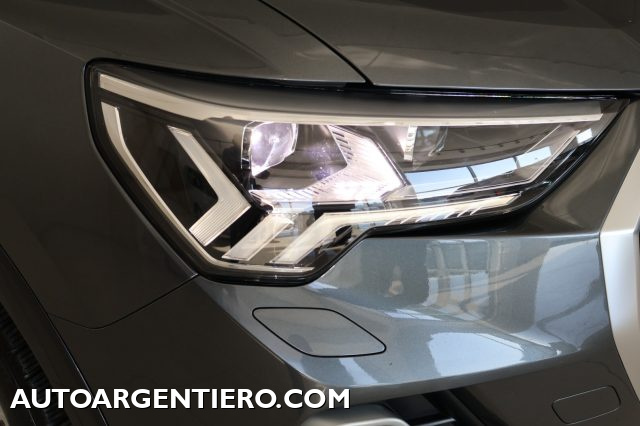 AUDI Q3 usata, con Fari direzionali