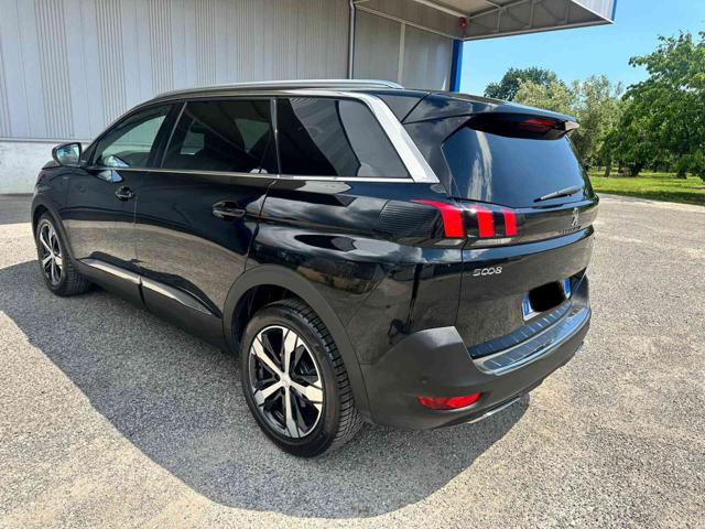 PEUGEOT 5008 usata, con Autoradio