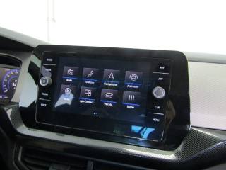 VOLKSWAGEN T-Cross usata, con USB
