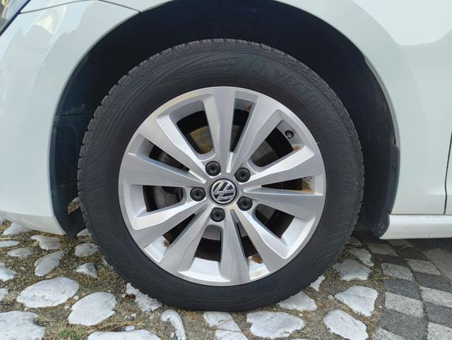 VOLKSWAGEN Golf usata, con Fendinebbia