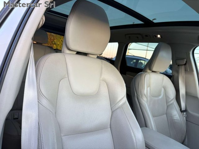 VOLVO V90 Cross Country usata, con Interni in pelle