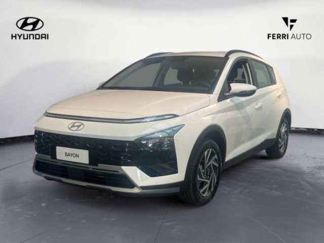 HYUNDAI Bayon usata, con Airbag
