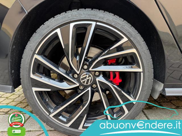 VOLKSWAGEN Golf usata, con Sedile posteriore sdoppiato