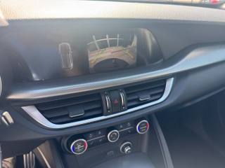ALFA ROMEO Stelvio usata, con Fari Xenon