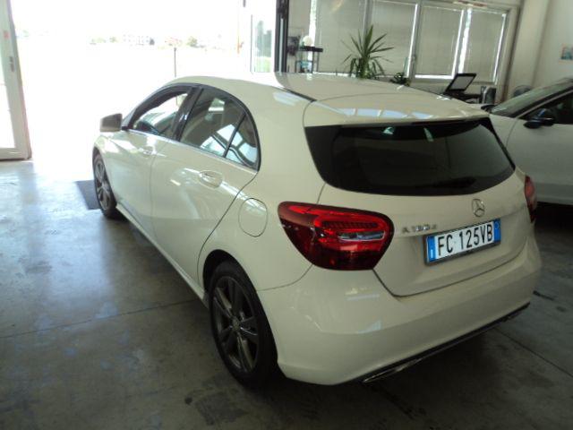 MERCEDES-BENZ A 180 usata, con Alzacristalli elettrici