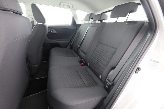 TOYOTA Auris usata 3