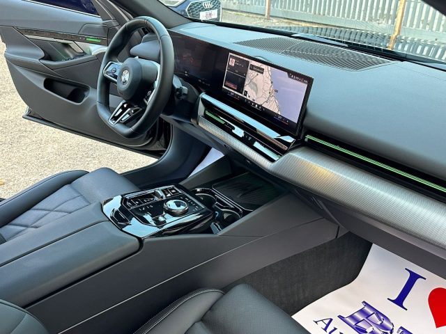 BMW 520 usata, con Autoradio