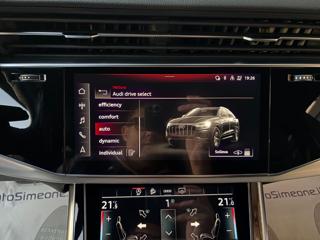 AUDI Q8 usata, con Park Distance Control