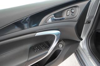 OPEL Insignia usata, con Park Distance Control